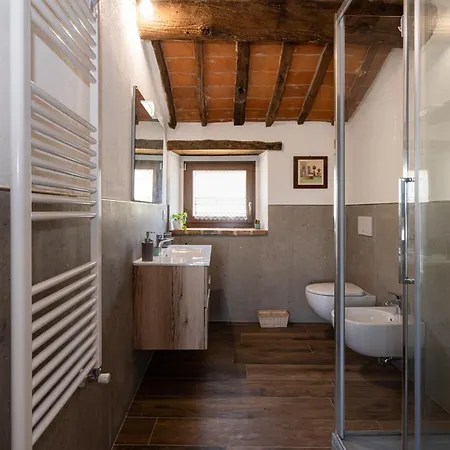 L'antico Casale A Timeless Retreat In 5* コルトーナ