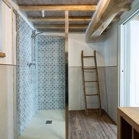 L'antico Casale A Timeless Retreat In 5* Apartment *